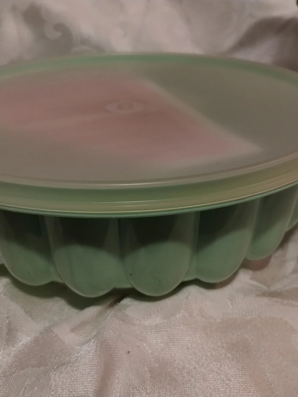 Vintage Green Jell-O Mold